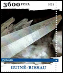 7922GUB23.jpg